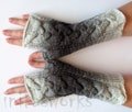 fingerless gloves