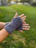 Crochet fingerless gloves | handwarmers