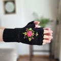 Handmade Embroidered Fingerless Gloves for Women, Embellished Gloves Fall, Wool Wrist Warmers, Autumnal Appliqu?d Knit Hand Warmers