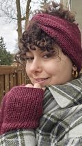 Sustainable Knit Red Fingerless Gloves